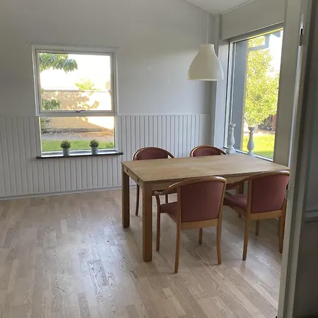 Apartment Med Indhegnet Have Skagen